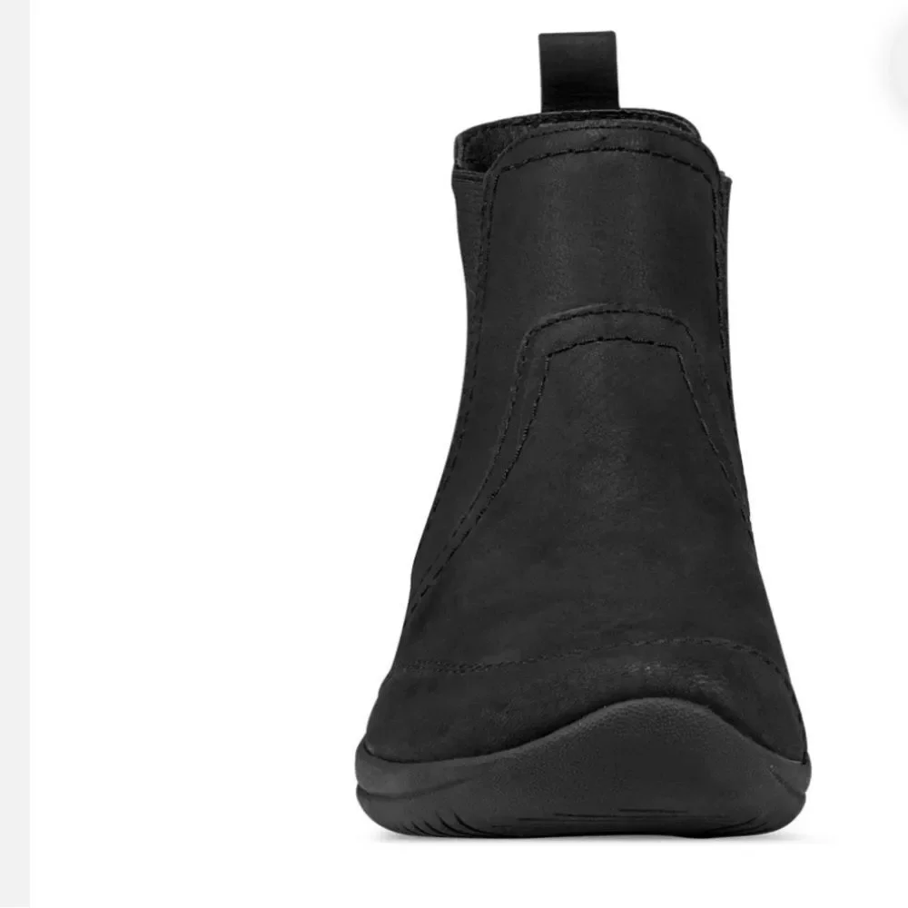 EARTH Faine Round Toe Pull on Boots Black Size 10 W
